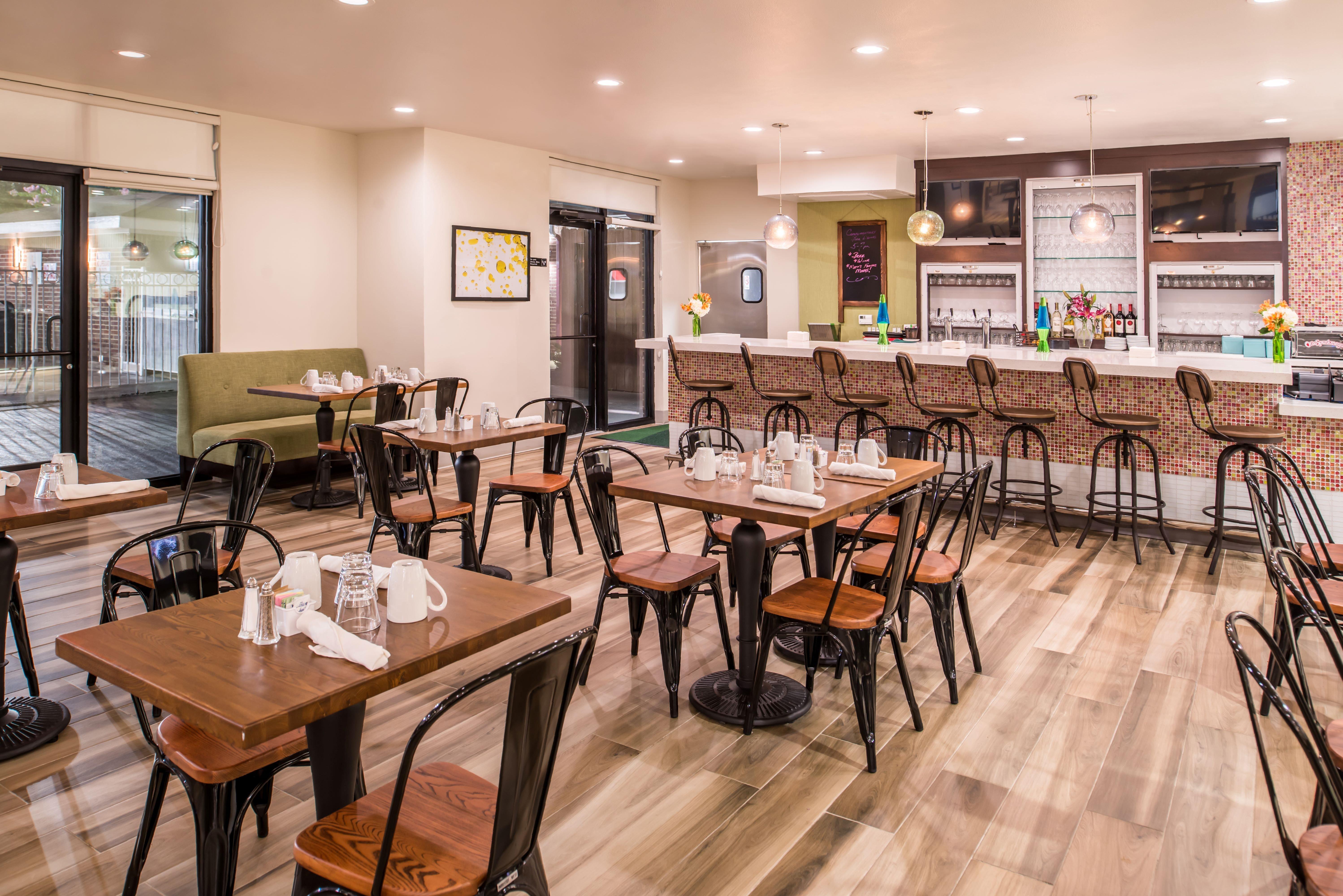 Holiday Inn And Suites Addison By Ihg Exteriér fotografie