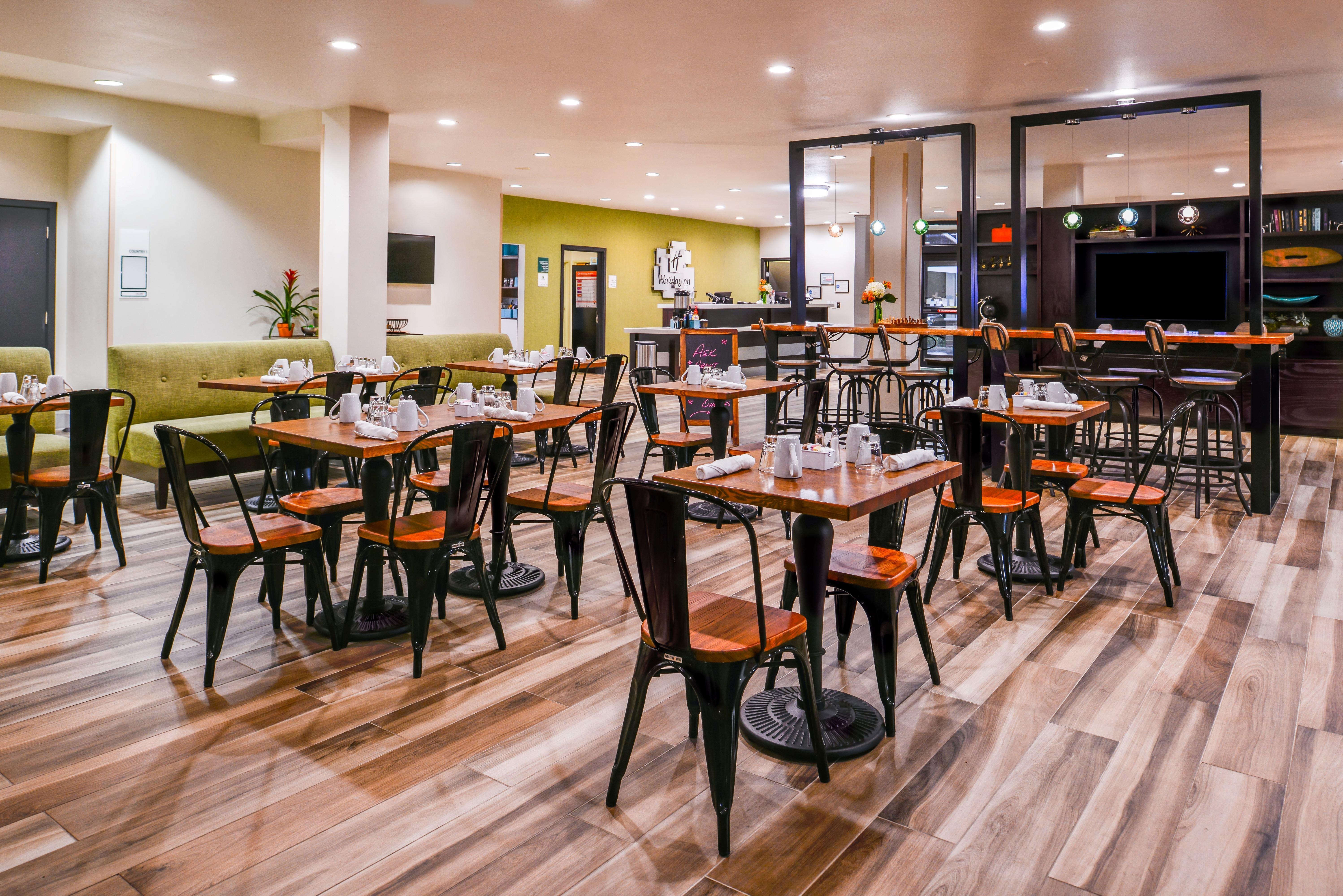 Holiday Inn And Suites Addison By Ihg Exteriér fotografie